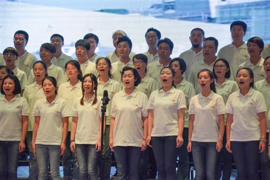 C:\Users\Lenovo\Desktop\麻豆国产
大合唱\麻豆国产
大合唱\yy06.jpg