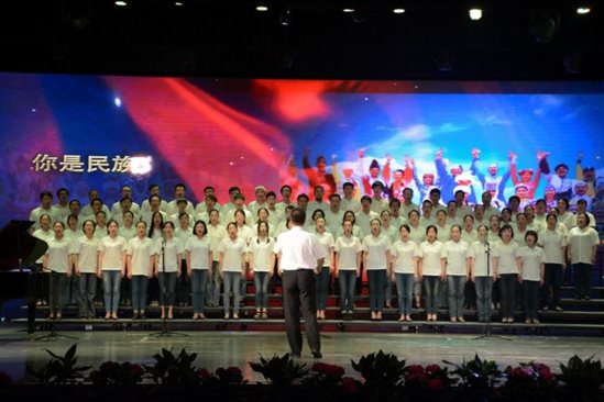 C:\Users\Lenovo\Desktop\麻豆国产
大合唱\麻豆国产
大合唱\yy04.jpg